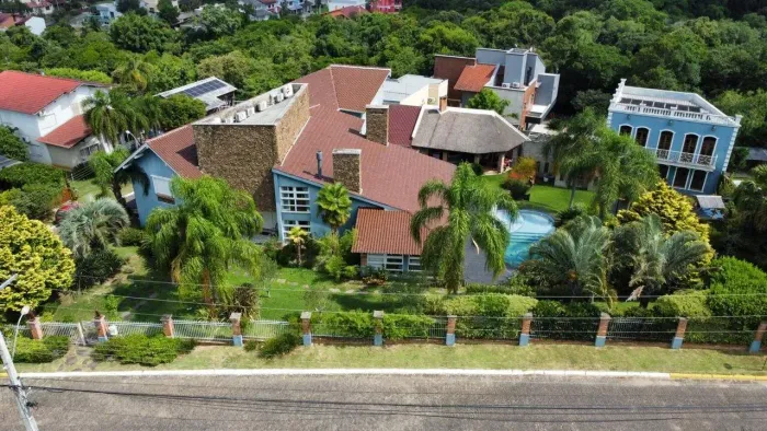 Casa em Condomínio à venda, 5 quartos, 4 suítes, São Lucas - Viamão/RS