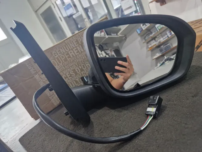 Retrovisor Renault Duster 2015 a 2020 eletrico Direito original 