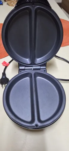 Omeleteira 220v