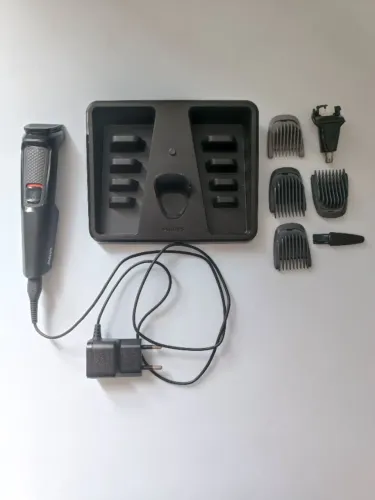 aparador de pelos 6 em 1 philips series 3000 mg3711/15 bivolt - máquina de barba com 6 ace