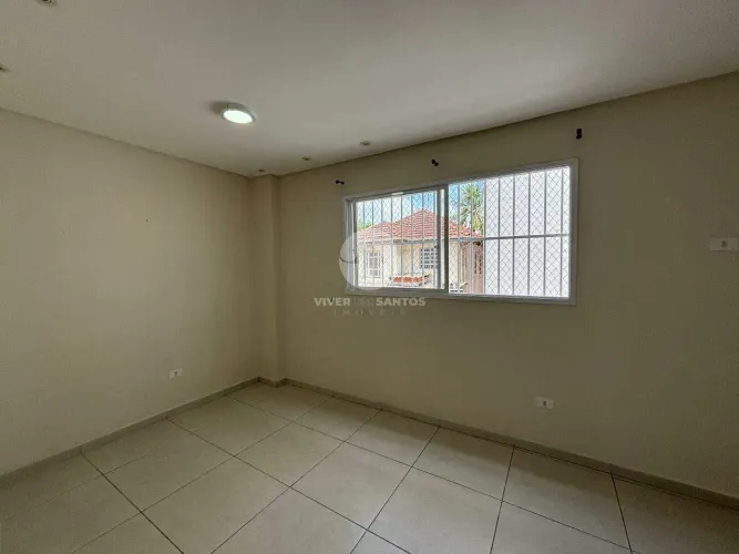 Sobrado em Villagio na Vila Mathias - Santos/SP