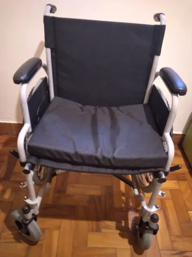 Cadeira de Rodas - Conforto e Mobilidade
