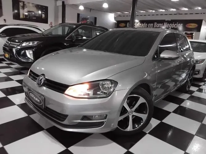 Volkswagen Golf Highline 1.4 TSI Total Flex Aut. 2015