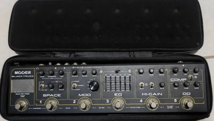 Pedalboard Mooer Black Truck - Multi-efeitos Guitarra