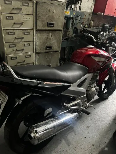 Cbx twister moto revisada só pegar e andar. Minimos detalhes