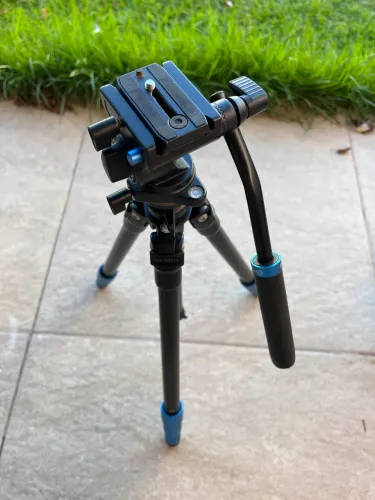 Tripé para Câmera BENRO Slim TSL08AS2CSH