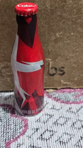 COLEÇÃO COPA DO MUNDO DA FIFA 2014 GARRAFINHAS SUIÇA , NOSTALGIA.