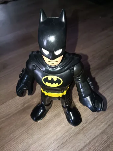 Boneco Batman da Hasbro 25cm