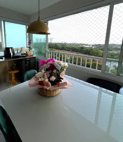 Mesa de Jantar La Shopping - 2 metros - Impecável