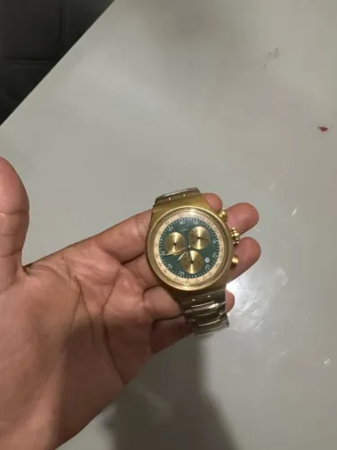 Relógio Swatch cara verde F89S