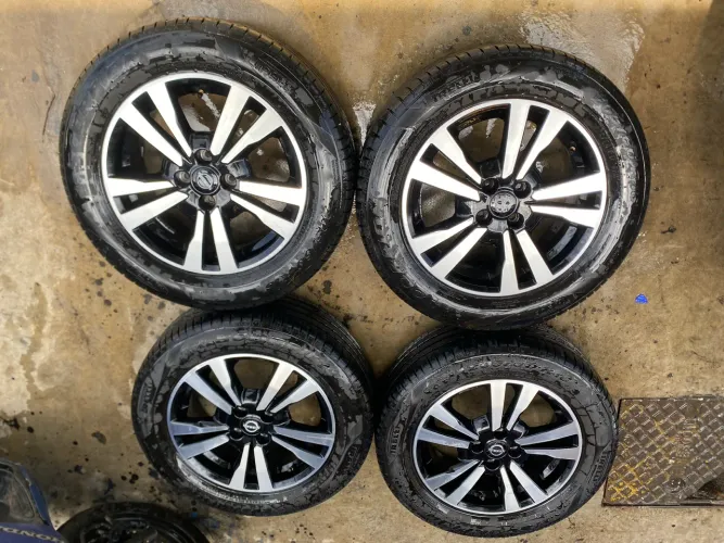 Rodas aro 16 nissan kicks 4/100 + pneus seminovos 