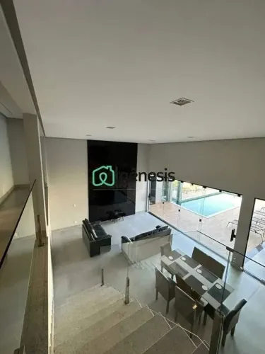 VENDE-SE CASA EM ESCARPAS DO LAGO- CAPITÓLIO / MG - R$1.980.000,00