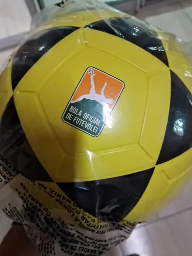 Bola de futevolei