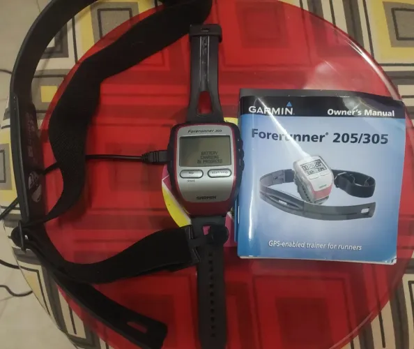 Relógio GPS Garmin Forerunner 305