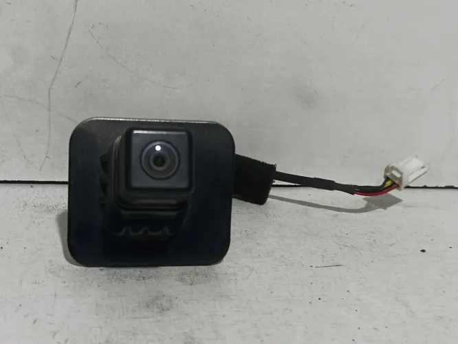Câmera de Ré c/ Moldura Nissan Sentra 2007 08 09 10 11 12 13 14 Original REF 28442ZT51A
