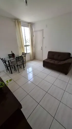 Apartamento Mobiliado + Internet + água + gás + condomínio 