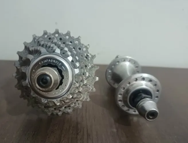 Kit Campangnolo cubos + Cassete 9v