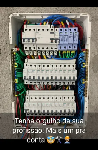 Eletricista residencial e predial.