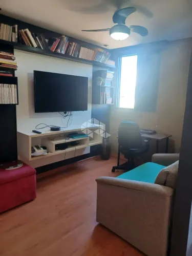 APARTAMENTO REFORMADO 02 DORM.02 SALAS 01 SUITE NA LAGOINHA