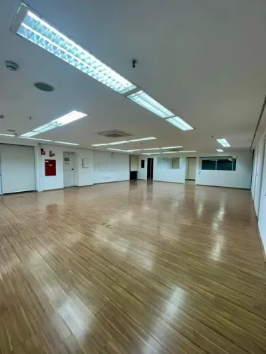 Sala para venda e locação 210 m² - Condomínio Edifício Alfacon - Centro Industrial e Empre