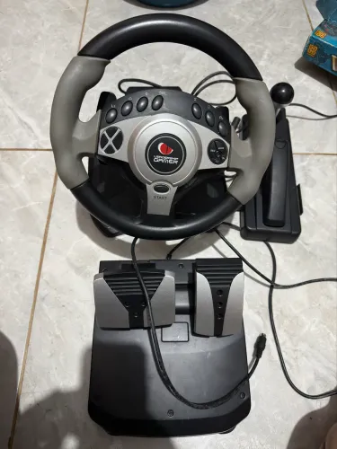 Volante gamer Leadership