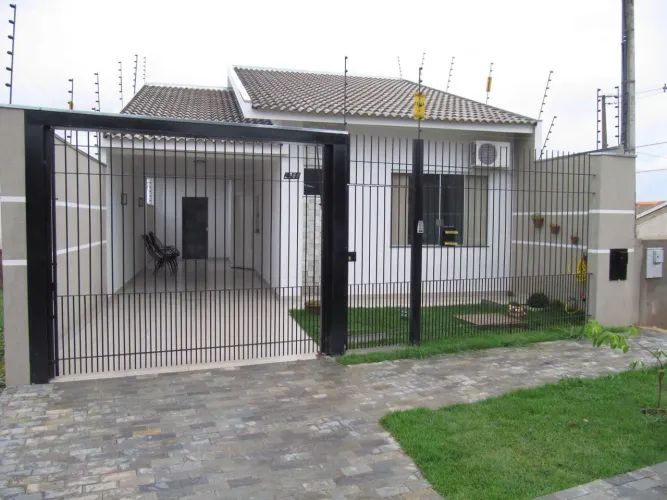 Linda casa mobiliada jardim monte rei Maringá-or