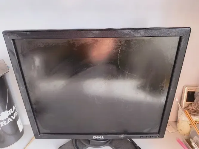 Lote 063 Monitor Lcd Dell E1709C 100-240v 50/60hz 1.1/1.6 Usado