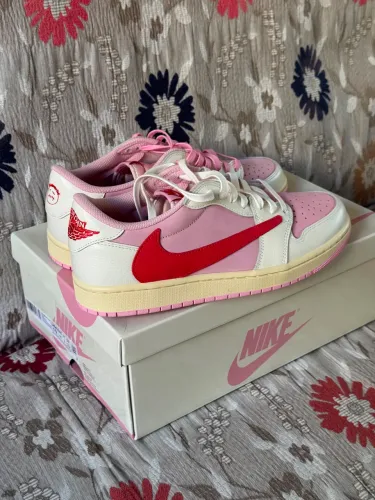 Travis Scott x Air Jordan 1 Retro Low OG 'Sail Tropical Pink'