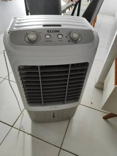 Climatizador Elgin 45L para um ambiente mais fresco e agradável Lacrado