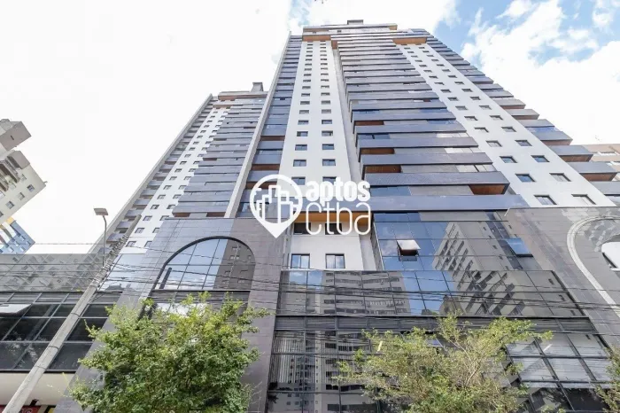 Apartamento mobiliado de 3 quartos com suíte e closet no Champagnat, Bigorrilho - Curitiba
