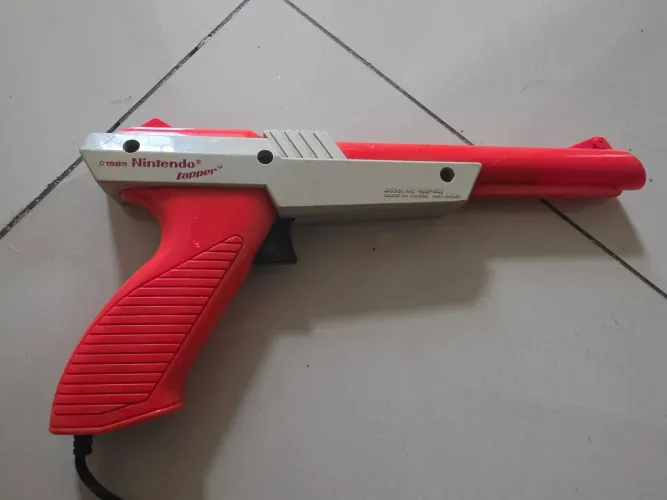 Zapper Nintendo 8 Bits Nes Nintendinho Pistola
