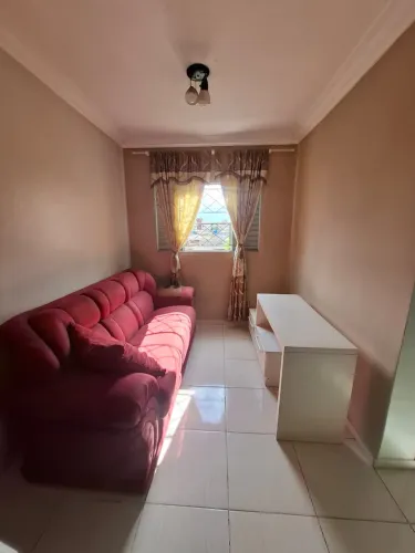 Aluga-se Apartamento Mobiliado