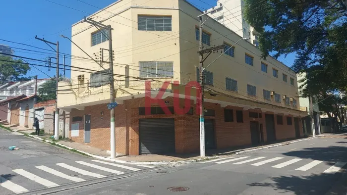Excelente Ponto Comercial na Vila Monte Alegre, São Paulo-SP: 6 Salas, 12 Banheiros, 3 Vag