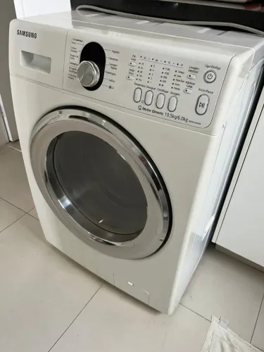 Máquina de Lavar e Secar Roupa Samsung