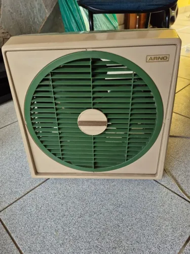 Ventilador Arno com 2 velocidades
