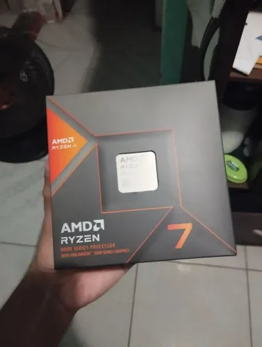 Processador AMD Ryzen 7 8700G 