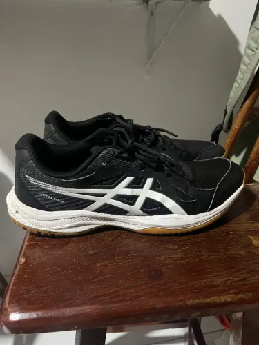 Tênis asics