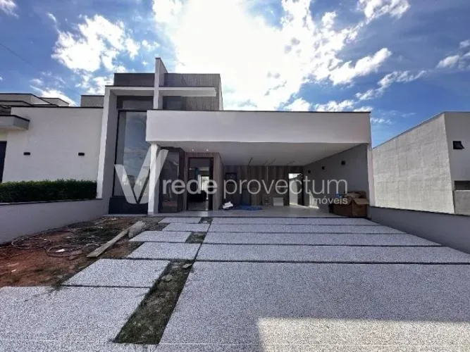 Casa com 3 suites e piscina a venda no Condomínio Campos do Conde 2 na cidade de Paulinia.