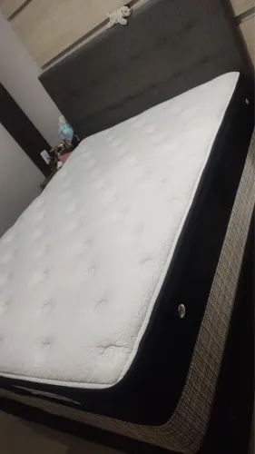 Cama box +bau + cabeceira