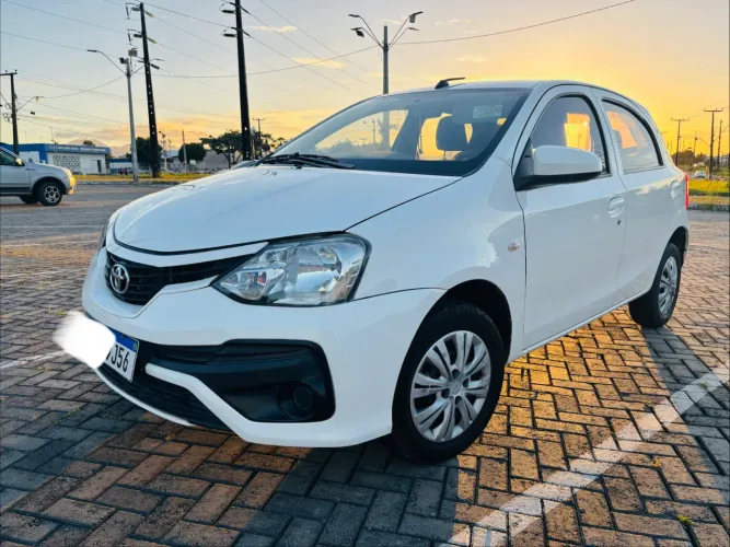 Toyota Etios X 1.3 Flex 16V 5P Aut. 2018