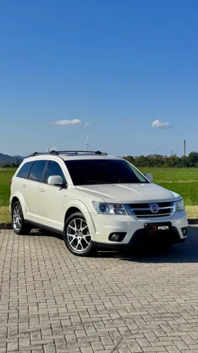 Fiat Freemont 2.4 16V 5P Aut. 2015