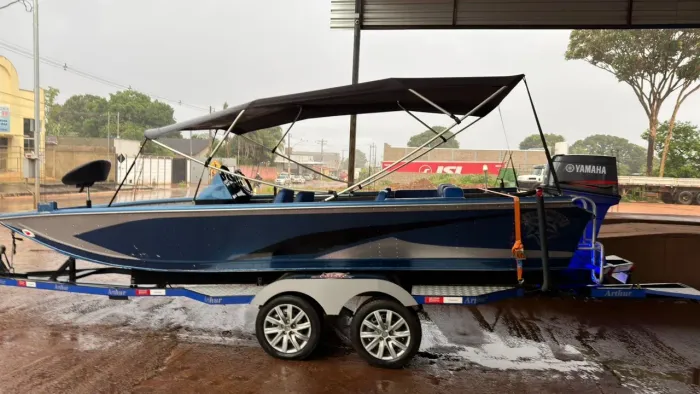 ? LANCHA PREMIUM - ALTA QUALIDADE E ÓTIMO CUSTO-BENEFÍCIO