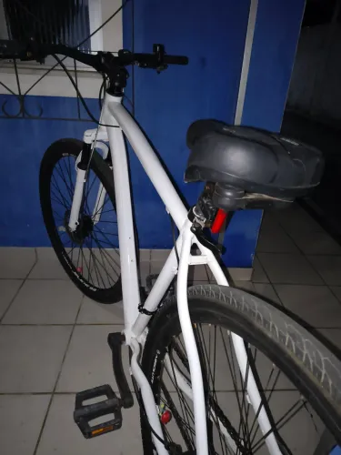 Bicicleta super nova