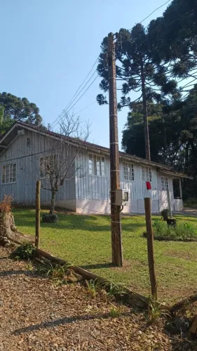 Casa na Área Rural de Bateias