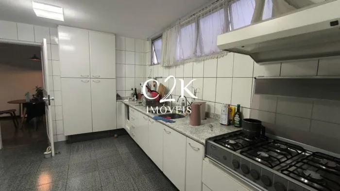 Apartamento para Venda em Goiânia, Setor Oeste, 4 dormitórios, 3 suítes, 4 banheiros, 1 va