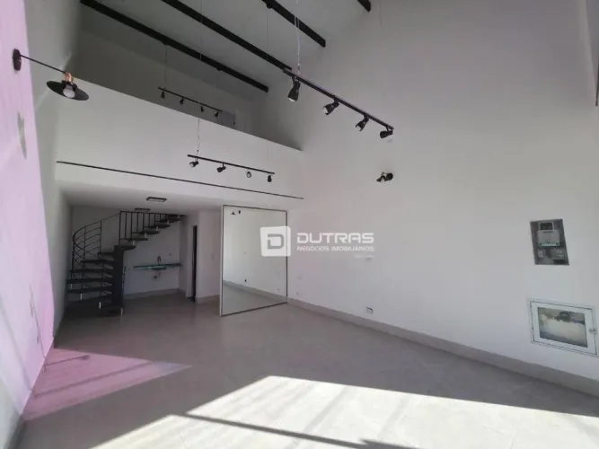 Salão comercial com mezanino para alugar na Paulicéia Piracicaba/SP