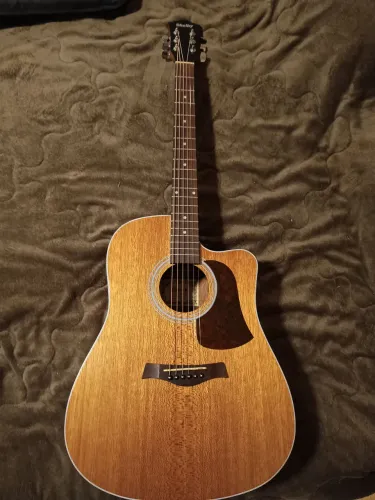 Vendo Violão Elétrico Shelby, impecável. Acompanha Bag