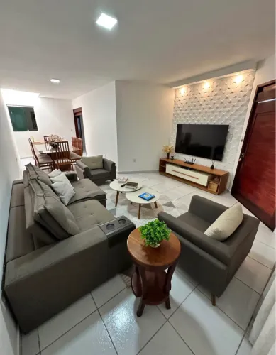 Vendo Casa na Cidade Nova (D)