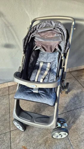Carrinho de bebê