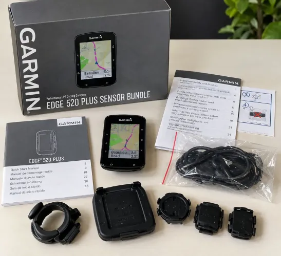 GARMIN EDGE 520 PLUS SENSOR BUNDLE - GPS PARA CICLISMO COM CAIXA E ACESSÓRIOS